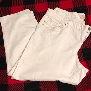 5/$25 White Sonoma jeans/capris